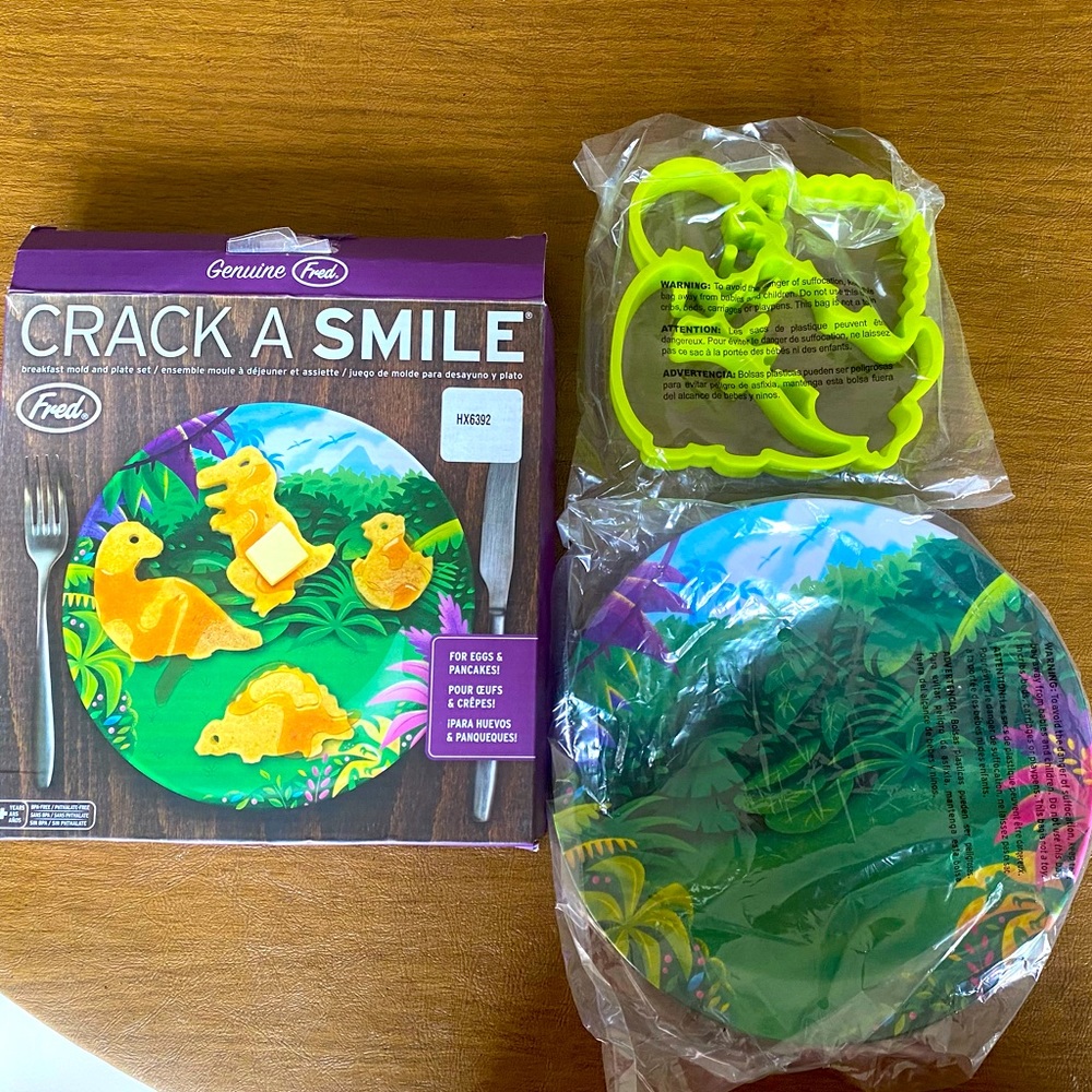 New: Pancake/ Egg Mold & Plate Set - 🦕 🦖